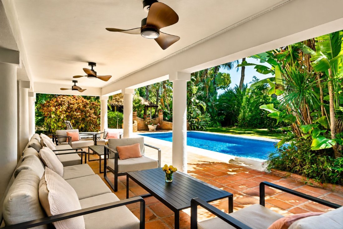 Villa in Elviria-Cabopino, Marbella, Spain 3 - 18576295