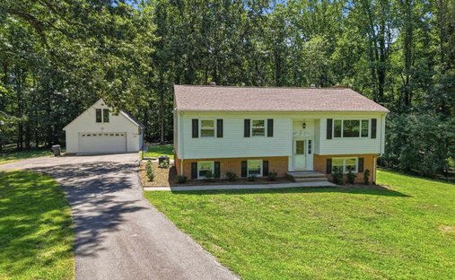 House in Charlottesville, Virginia, United States 1