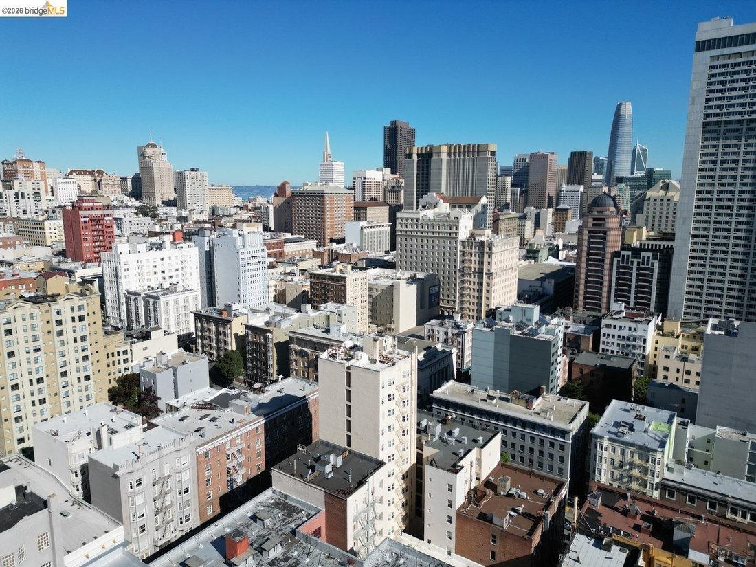 San Francisco, California, United States 1 - 17473376