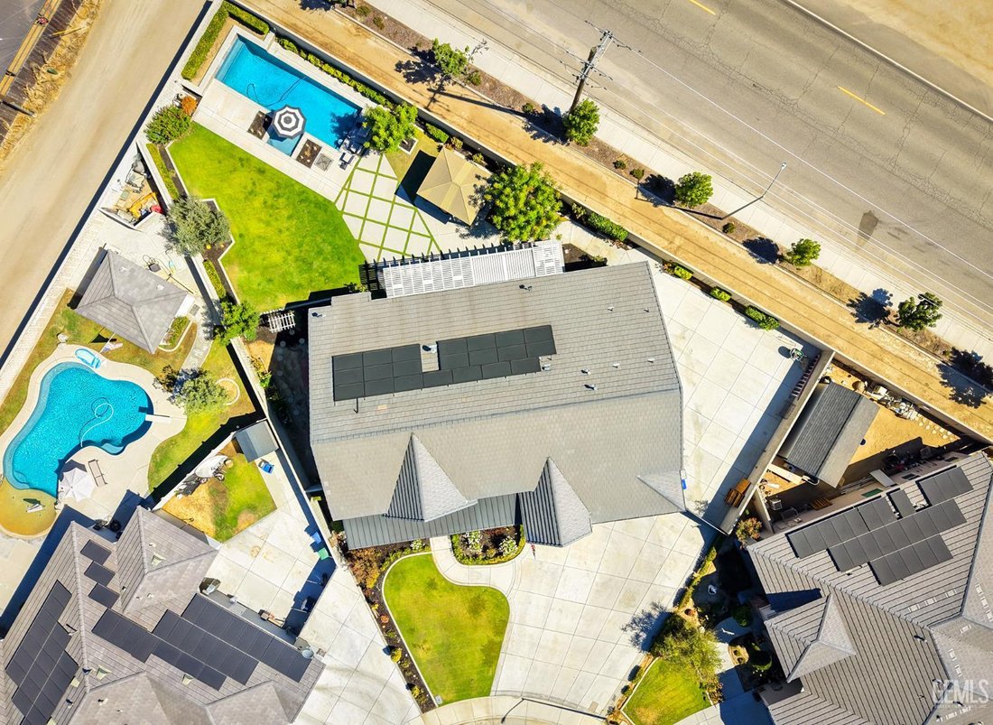 House in Bakersfield, California, United States 3 - 18574346