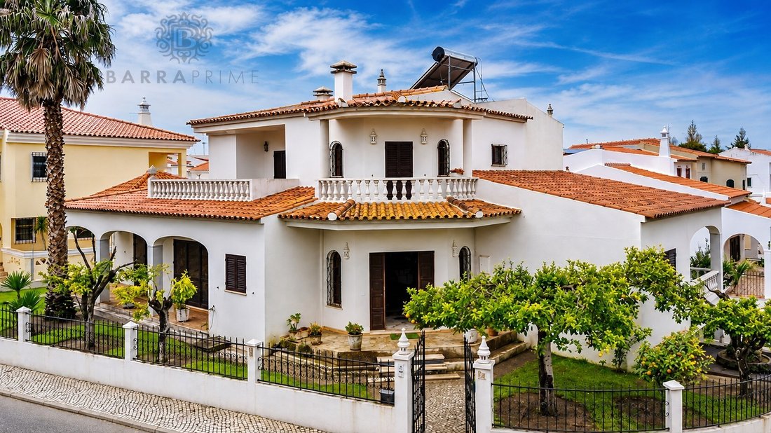 House in Alvorninha, Leiria District, Portugal 1 - 17020899