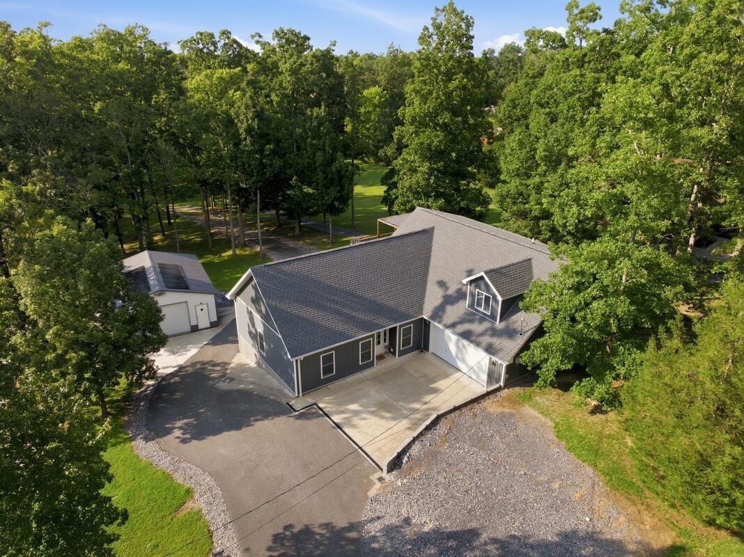 Maison à Benton, Kentucky, États-Unis 4 - 18574375
