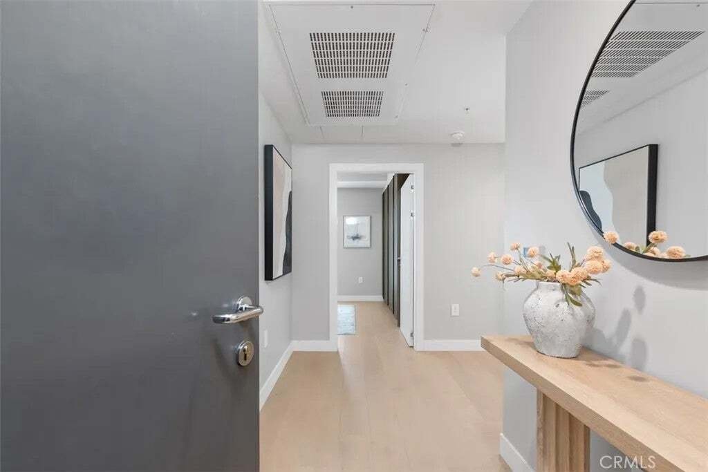 Condo in Altadena, California, United States 5 - 18577199