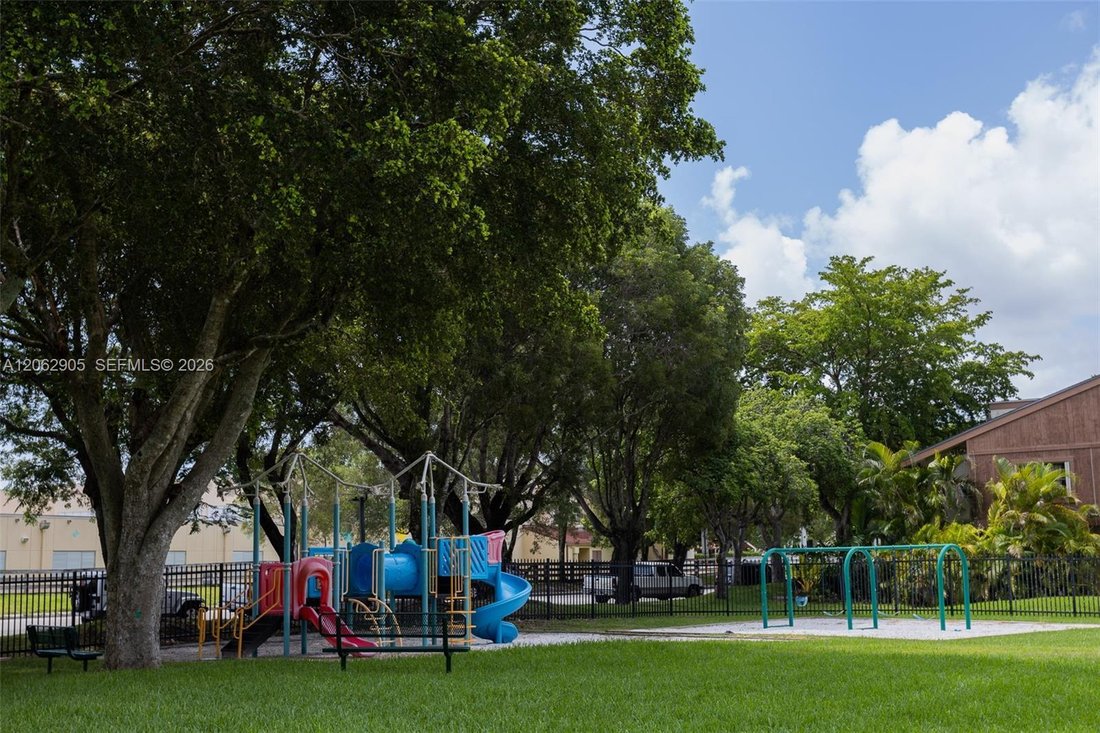 Condo in Miami, Florida, United States 2 - 18577770