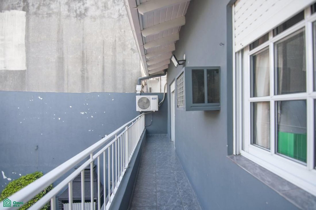 House in Munro, Buenos Aires Province, Argentina 4 - 18075542
