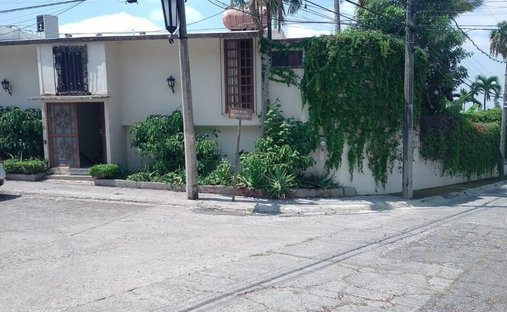Casa en Cuernavaca, Morelos, México 1