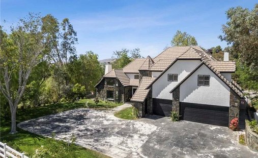 House in Santa Clarita, California, United States 1
