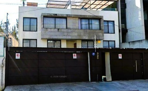 Townhouse in Mexico City, Mexico 1