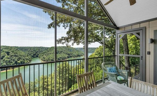 House in Smithville, Tennessee, United States 1