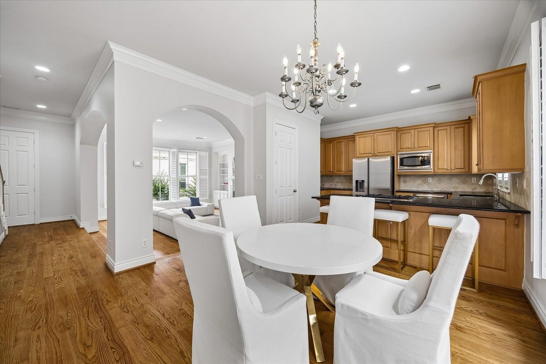 House in Houston, Texas, United States 5 - 18577856