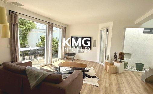 House in Anglet, Nouvelle-Aquitaine, France 1