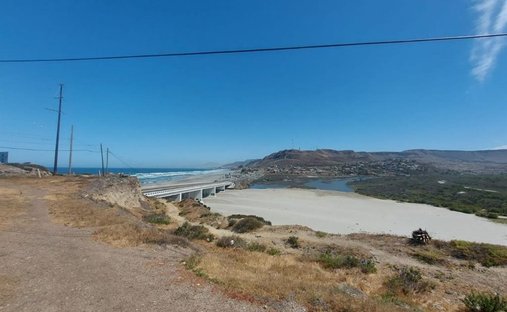 House in San Antonio del Mar, Baja California, Mexico 1