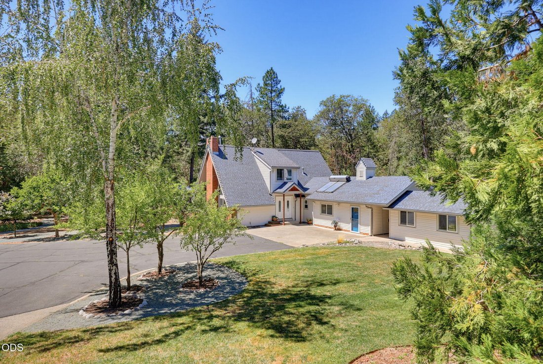 House in Grants Pass, Oregon, United States 1 - 18575780