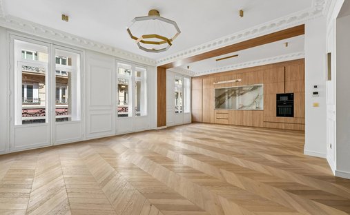 Apartment in Paris 8e Arrondissement, Paris, France 1