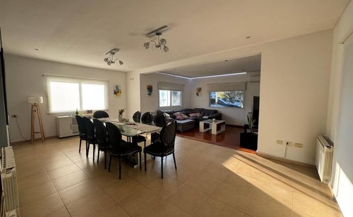 House in City Bell, Buenos Aires Province, Argentina 1