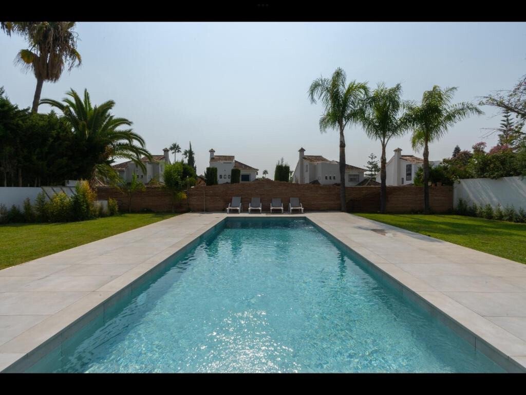 Villa in Puerto Banus, Marbella, Spain 3 - 18574519