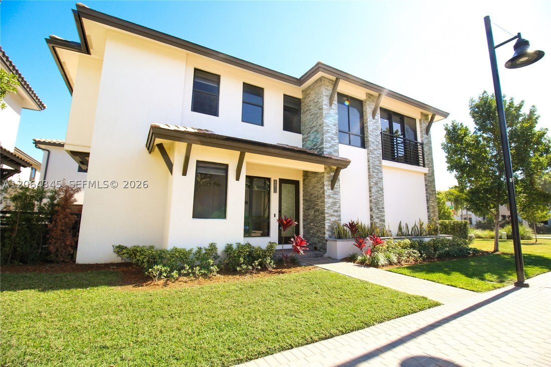 House in Miami Springs, Florida, United States 1 - 18576358