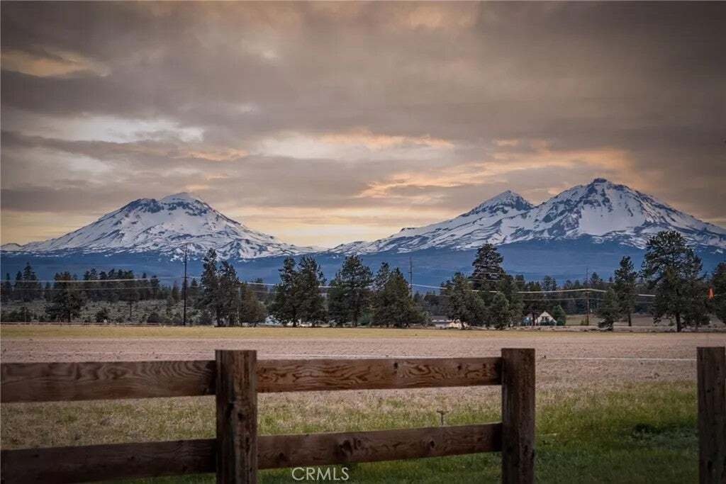 House in Sisters, Oregon, United States 1 - 18577235
