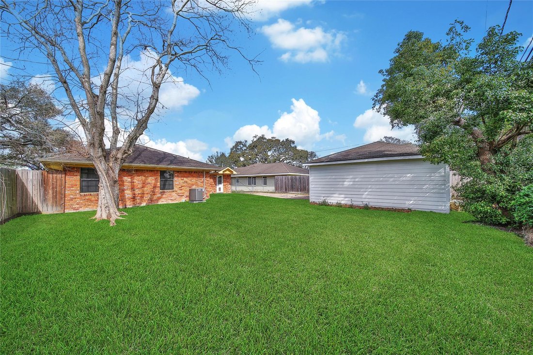 House in Houston, Texas, United States 4 - 18577974