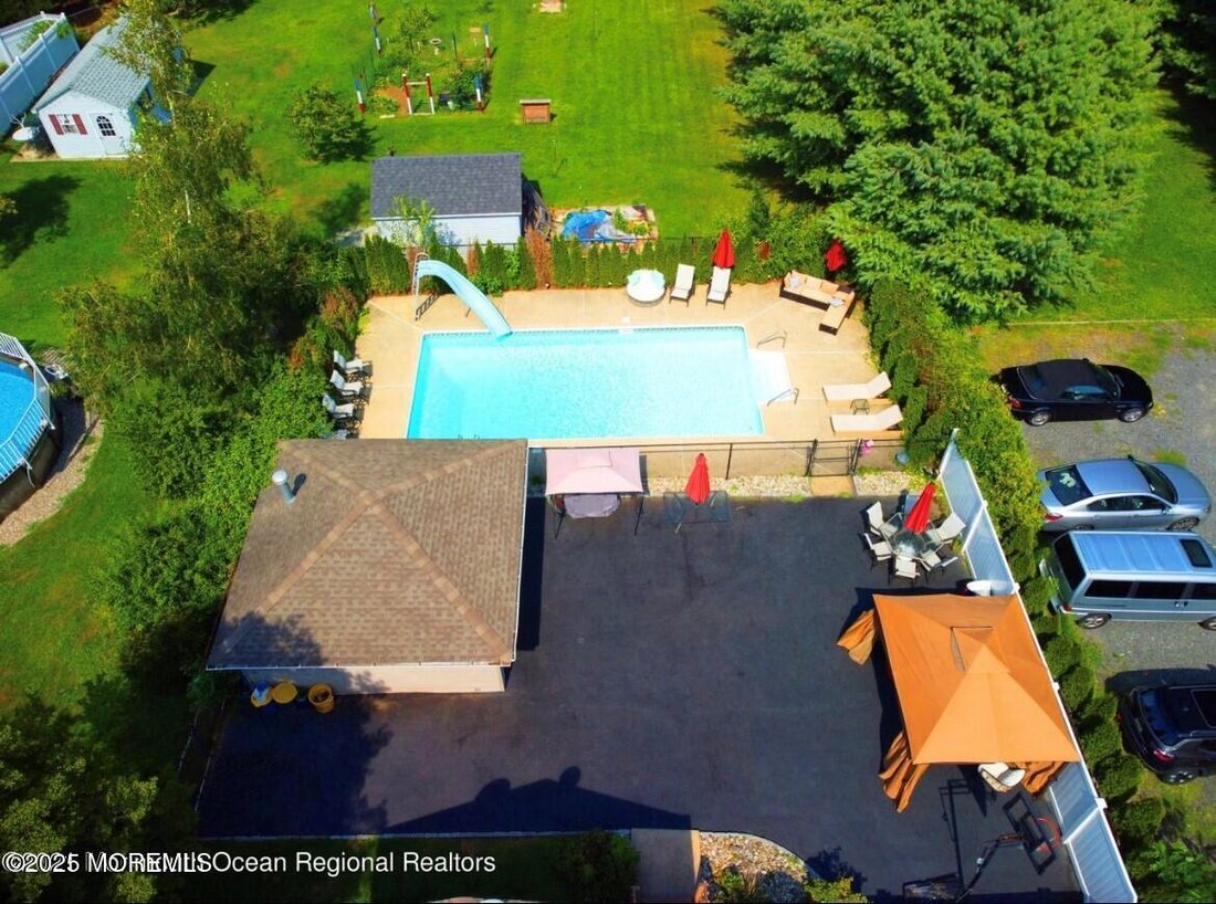 Casa a West Long Branch, New Jersey, Stati Uniti 1 - 18575978