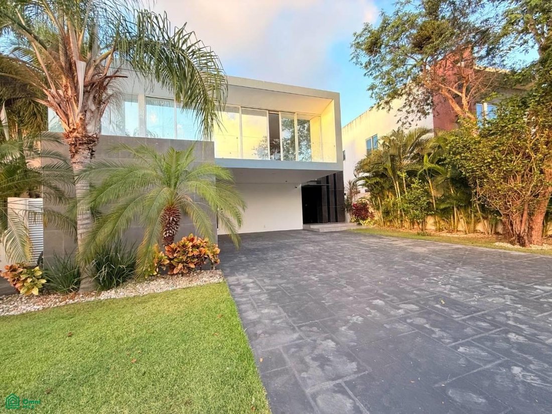 House in Lagos del Sol, Quintana Roo, Mexico 1 - 18186654