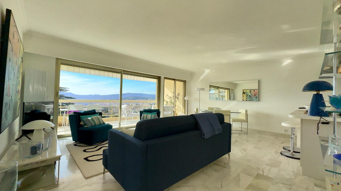 Apartment in Cannes, Provence-Alpes-Côte d'Azur, France 2 - 18574861