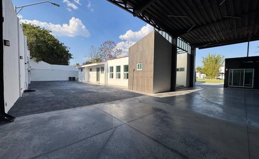 House in Santiago de Querétaro, Querétaro, Mexico 1