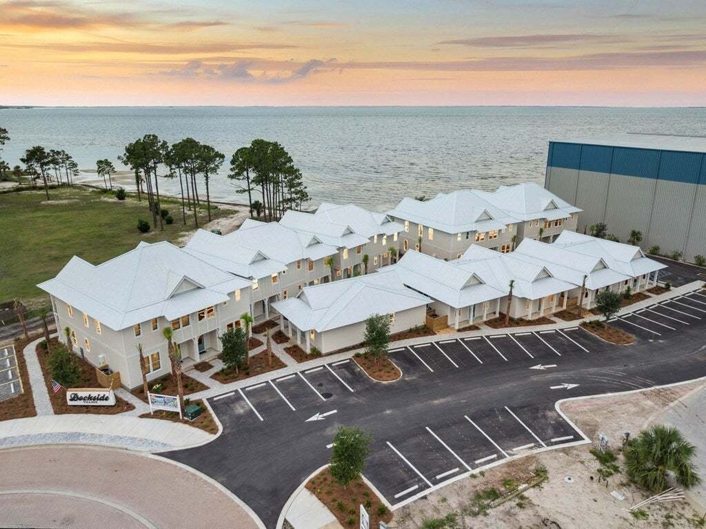 Townhouse in Port St. Joe, Florida, United States 4 - 18575843