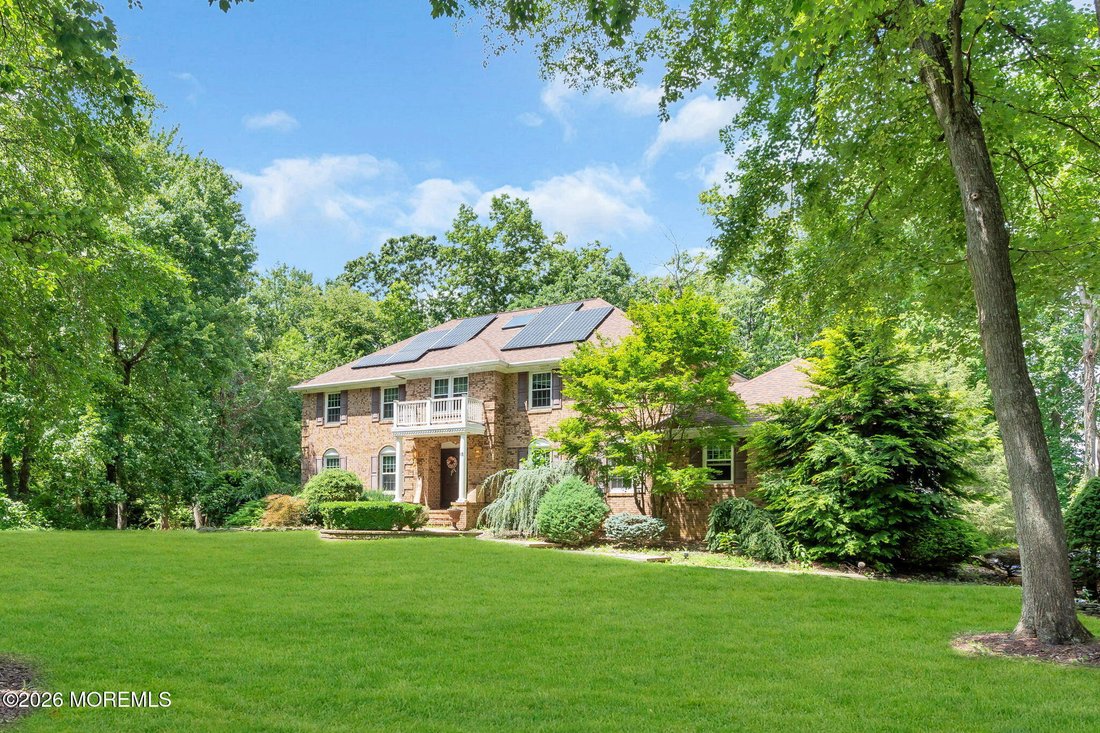 House in Marlboro Township, New Jersey, United States 2 - 18575973