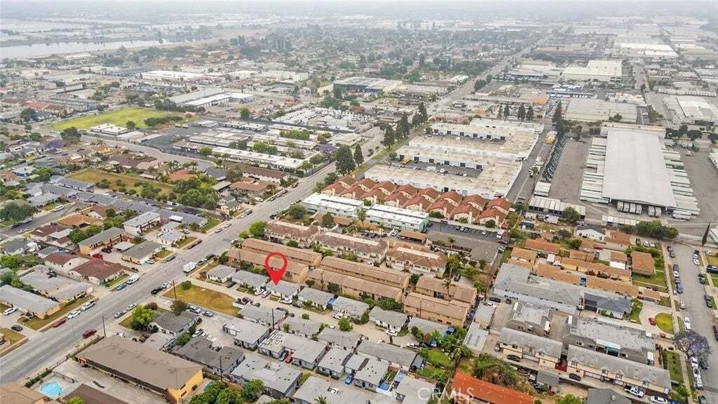 Montebello, California, United States 4 - 18577263