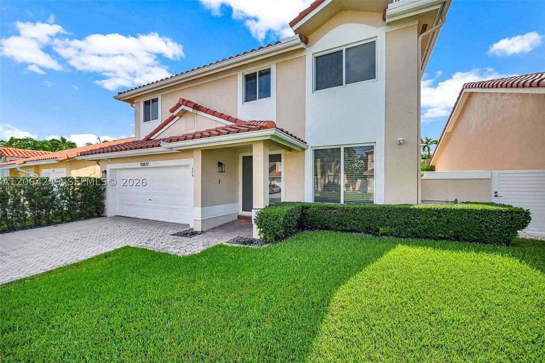 House in Miami, Florida, United States 4 - 18576938