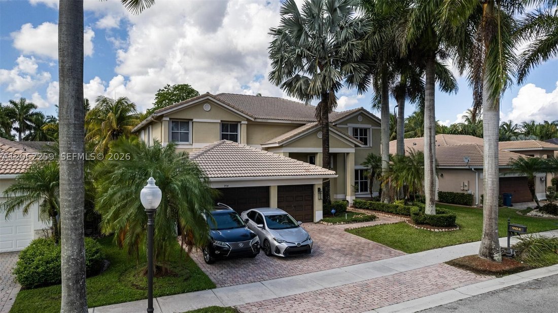 House in Weston, Florida, United States 3 - 18576388