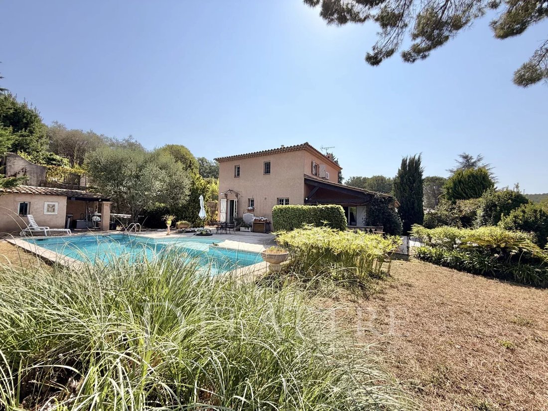 Villa in Opio, Provence-Alpes-Côte d'Azur, France 2 - 18574989