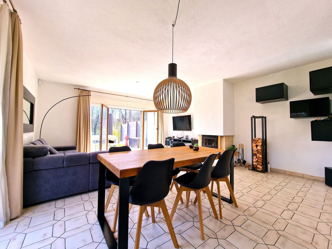 Villa a Vich, Vaud, Svizzera 3 - 18576050