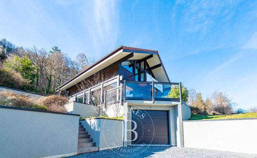 Villa in Sévrier, Auvergne-Rhône-Alpes, France 1