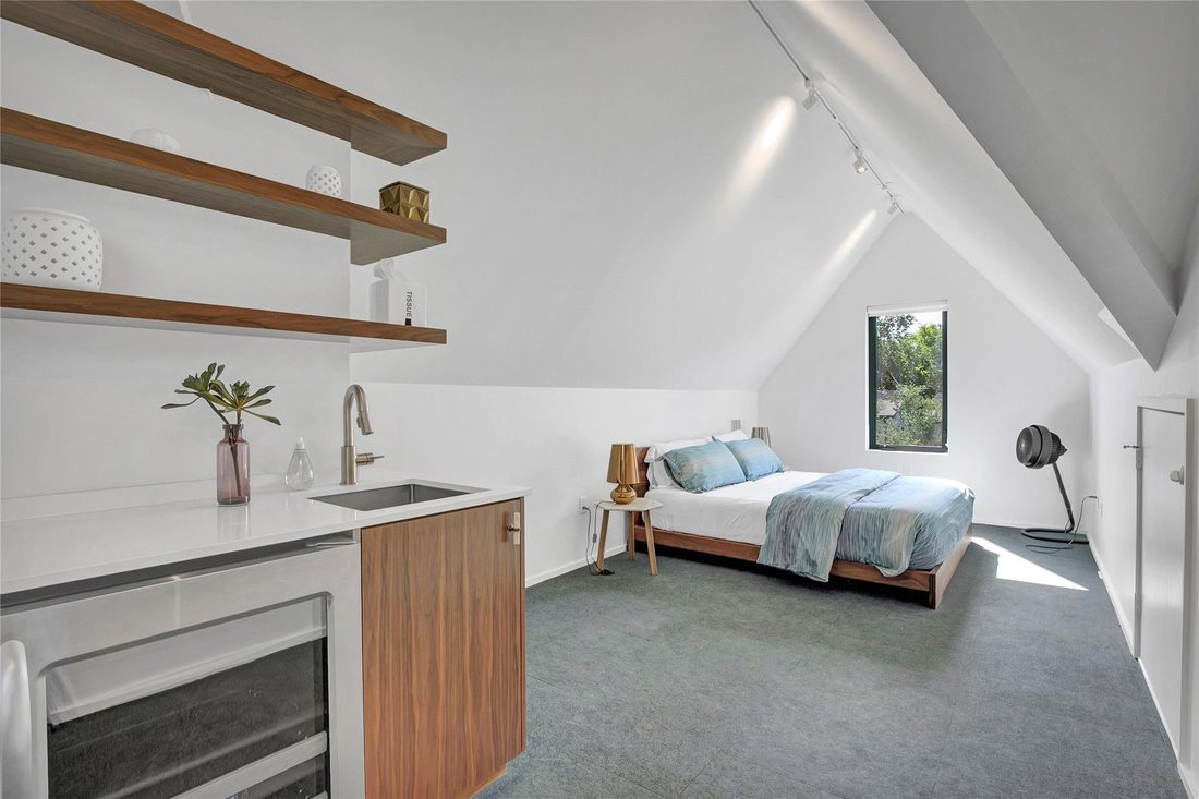 Condo in Austin, Texas, United States 3 - 18577291