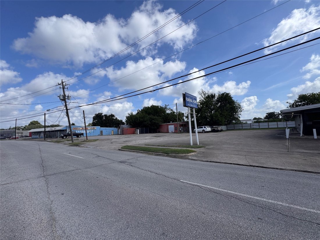 Land in Houston, Texas, United States 5 - 18574370