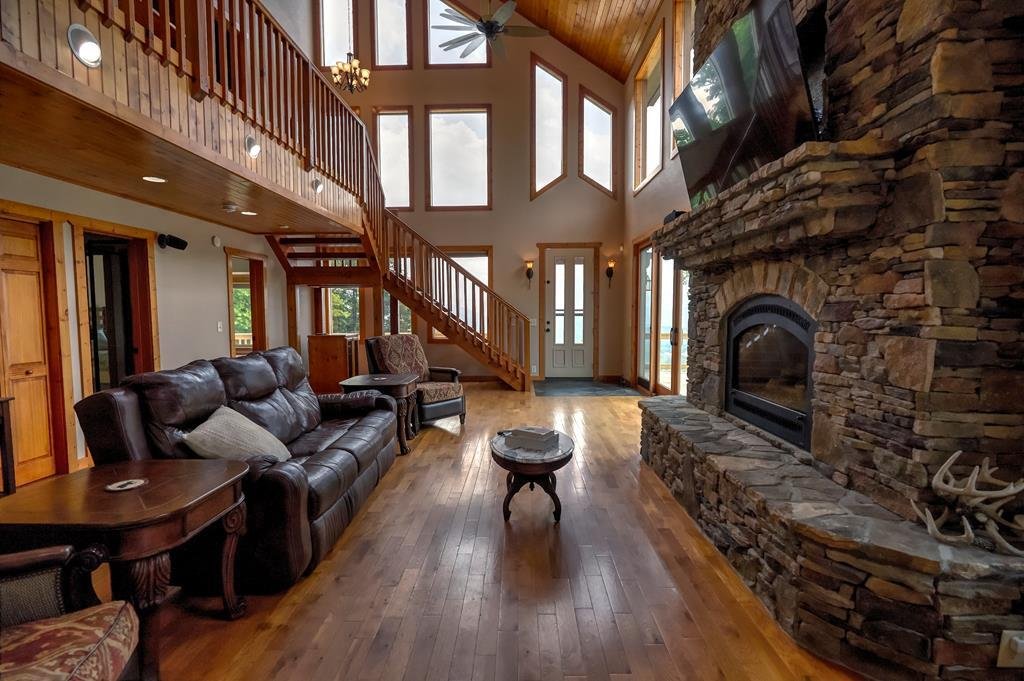 House in Andrews, North Carolina, United States 4 - 16658941