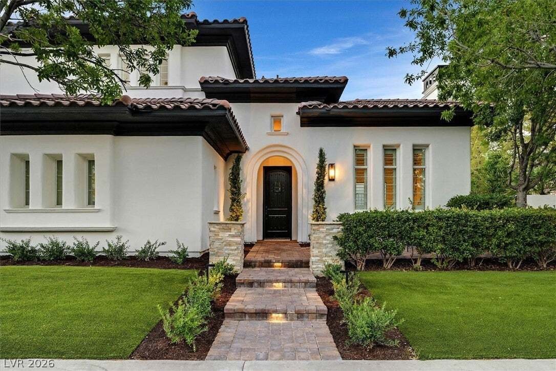 House in Las Vegas, Nevada, United States 4 - 18576997
