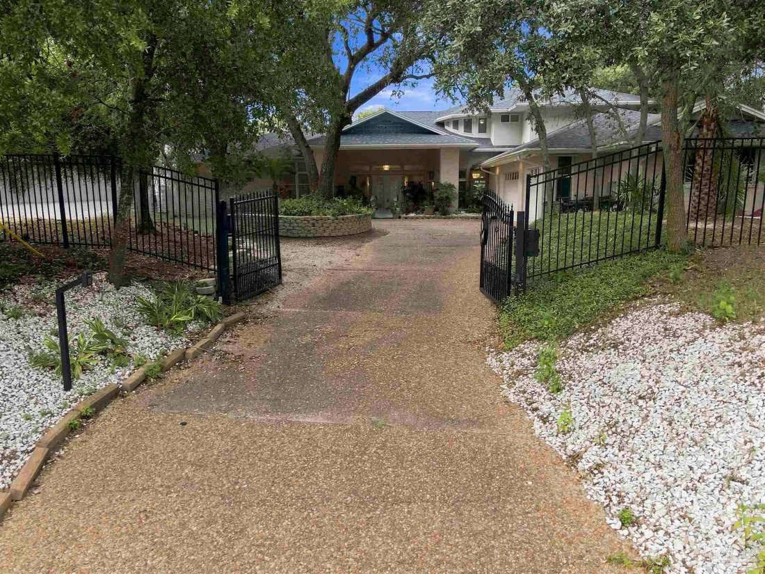 House in Pensacola, Florida, United States 3 - 18576163