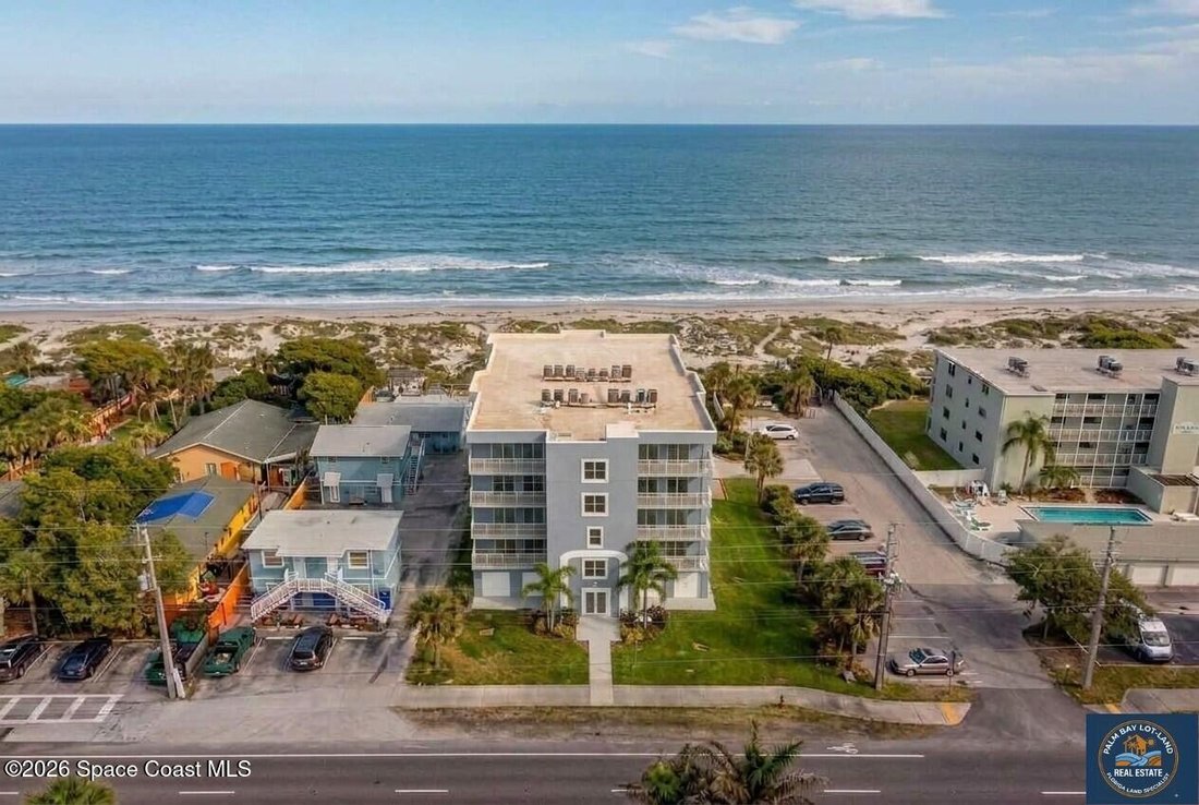 Condo in Cocoa Beach, Florida, United States 3 - 18576979