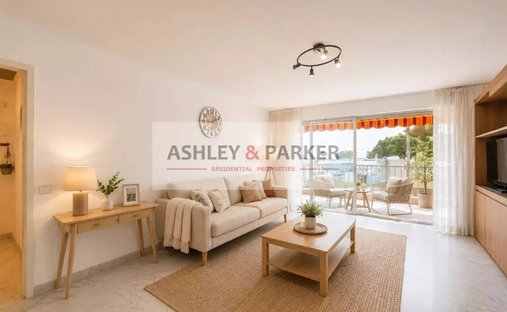 Apartment in Saint-Laurent-du-Var, Provence-Alpes-Côte d'Azur, France 1