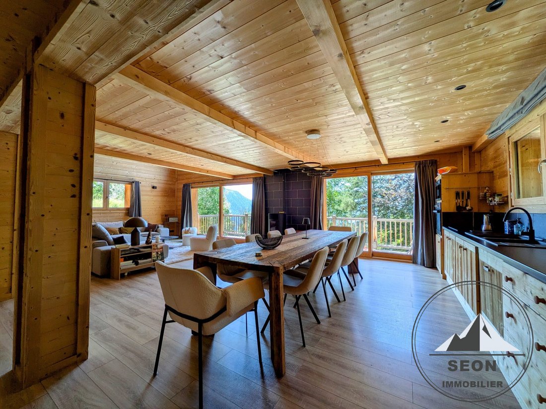 Chalet in Montvalezan, Auvergne-Rhône-Alpes, France 5 - 18578728