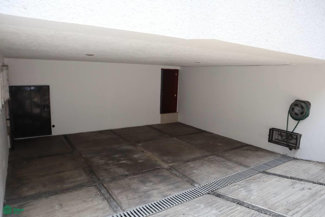 House in Mexico City, Mexico 5 - 18353392