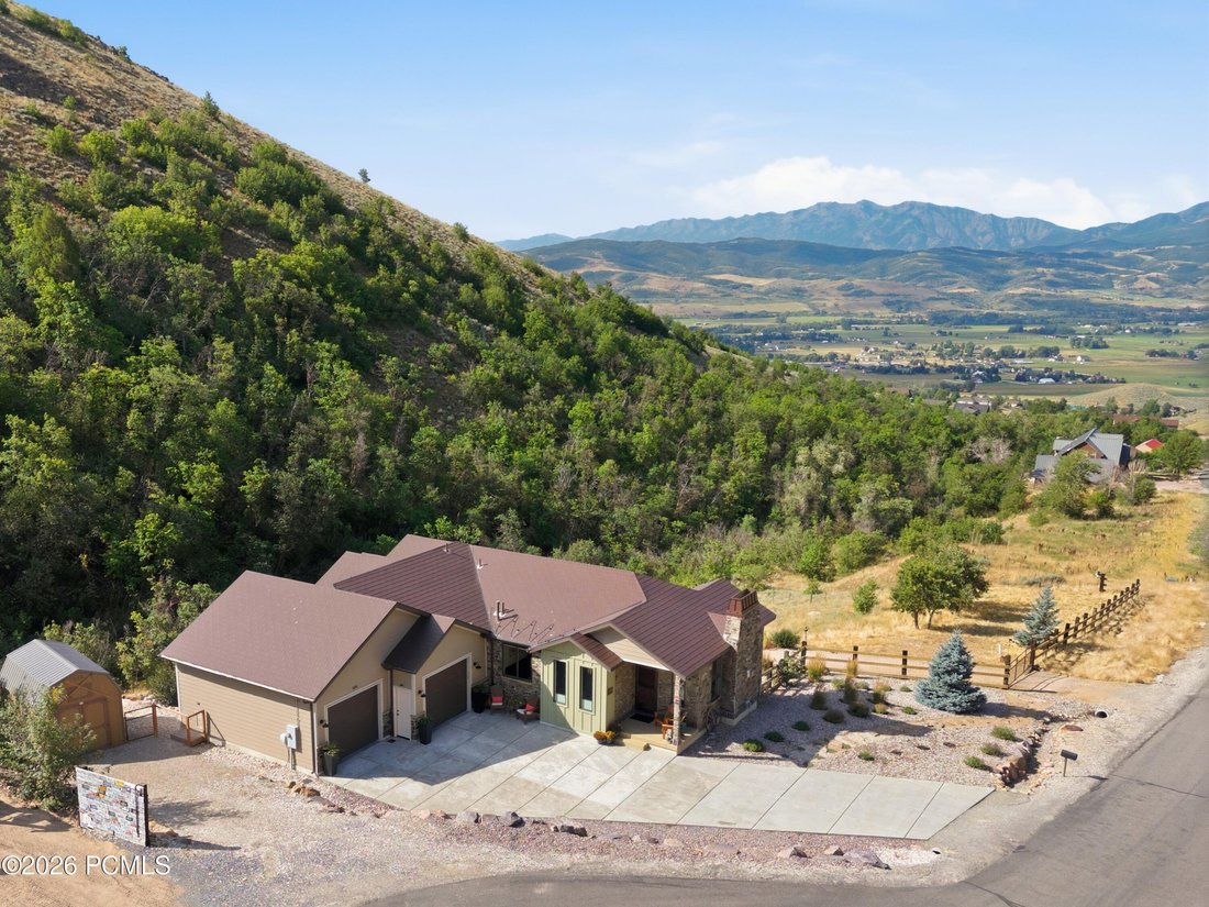 House in Huntsville, Utah, United States 1 - 18576293
