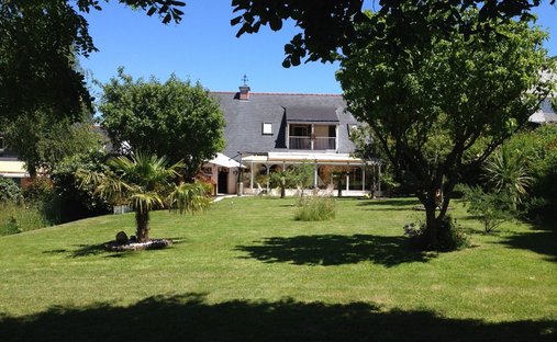 House in Centre Bourg, Sene, France 1