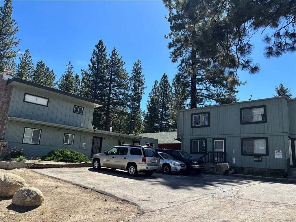 South Lake Tahoe, California, United States 1 - 18577247