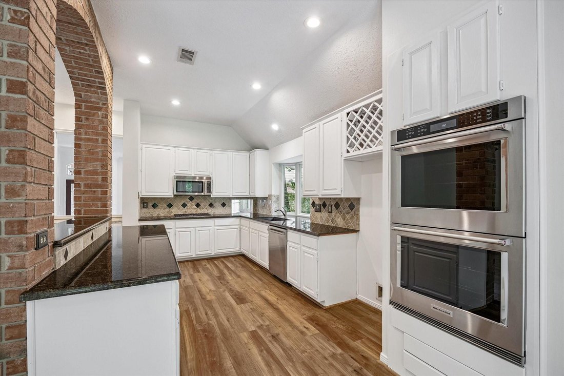 House in The Woodlands, Texas, United States 5 - 18577911