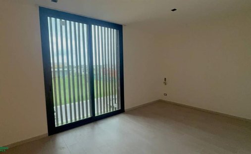 House in Belén de Escobar, Buenos Aires Province, Argentina 1