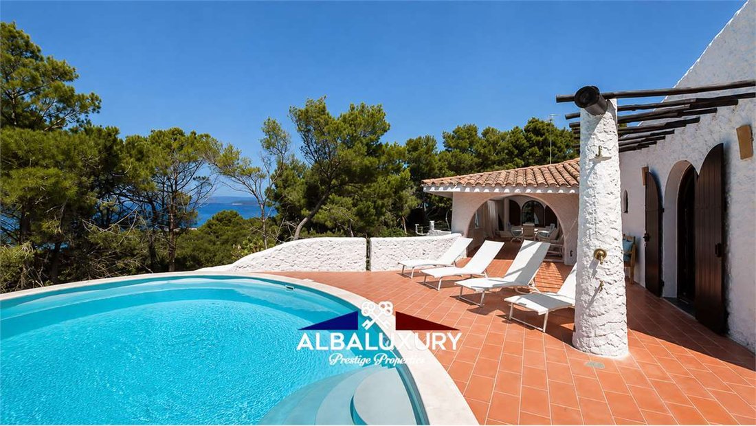 Villa in Sant'Anna Arresi, Sardinia, Italy 5 - 15347618